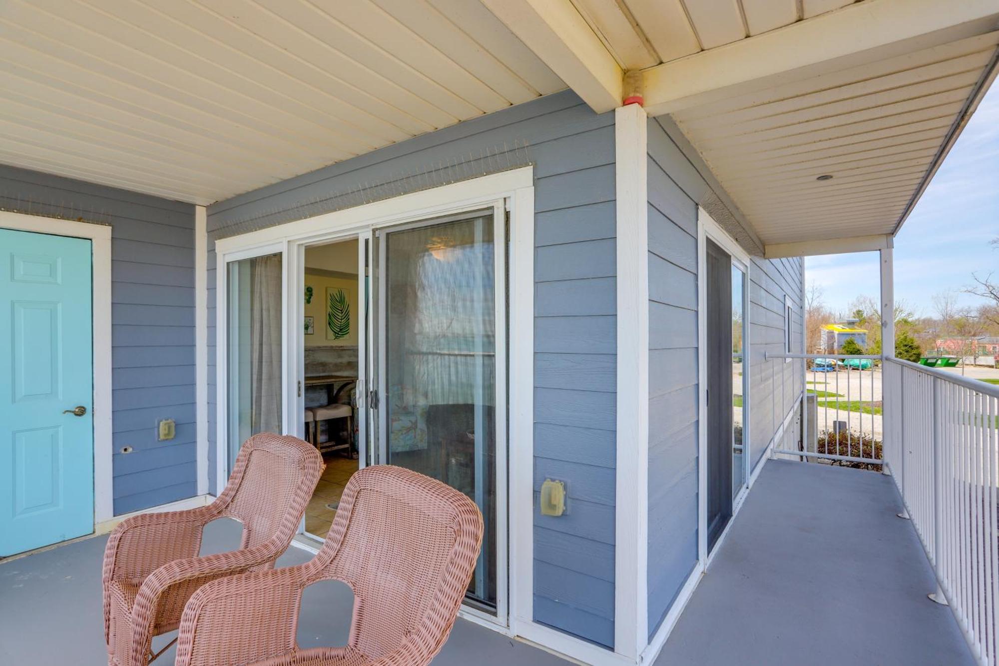 Apartamento Waterfront Bass Island Retreat With Balcony And Tv Put-in-Bay Exterior foto
